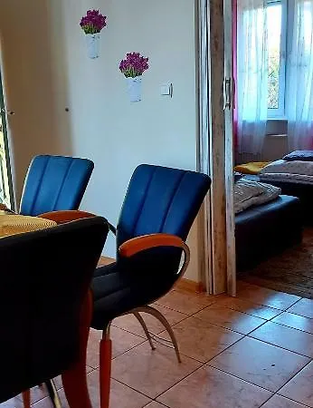 Letniskowy Lipowy Dworek *